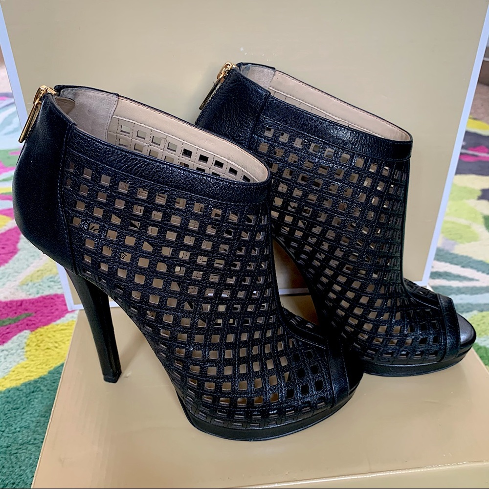 MICHAEL Michael Kors Graham Bootie